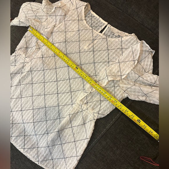 LOFT White Plaid Ruffle Sleeve Blouse Size M in excellent condition - Picture 15 of 16